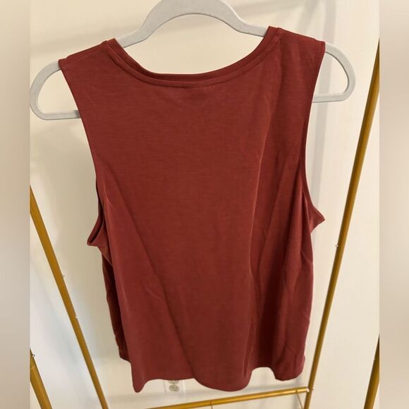 A New Day rust tank oversized - Picture 2 of 3